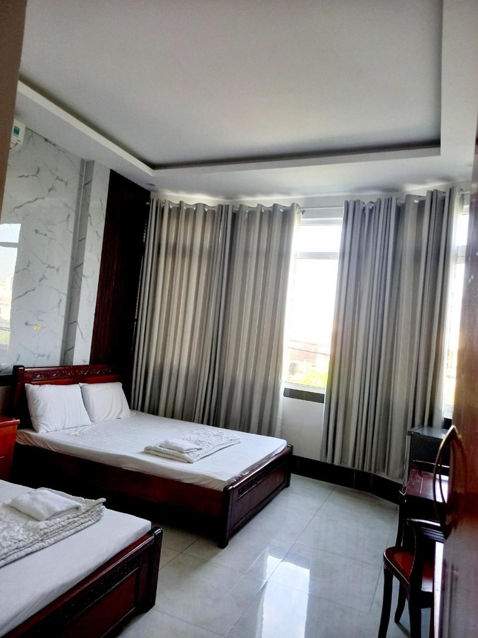 Hotel Khach San Anh Sang Cần Thơ Zimmer foto
